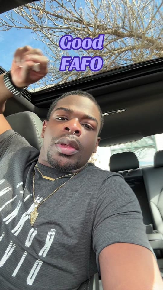 Post 3 by Homohomie on TikTok (video)