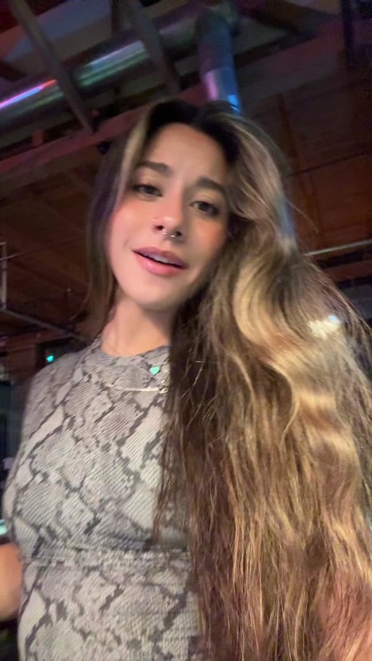 Post 6 by bella on TikTok (video)
