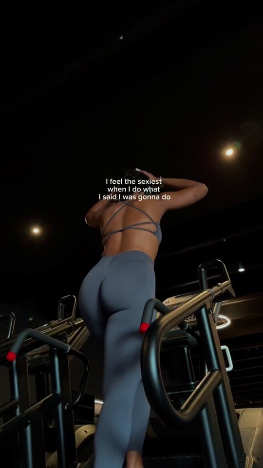 Post 6 by Amber Domond on TikTok (video)