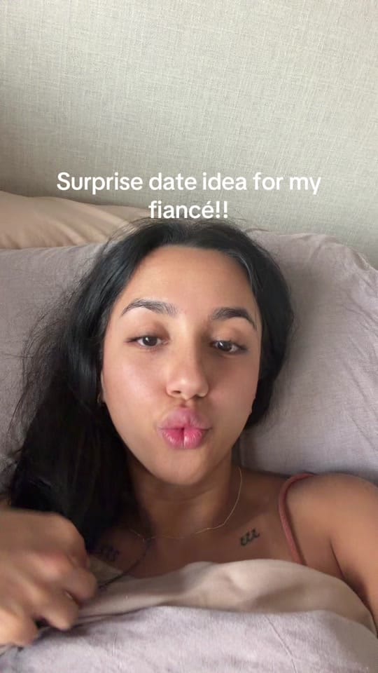 Post 3 by Zaira Lissette on TikTok (video)