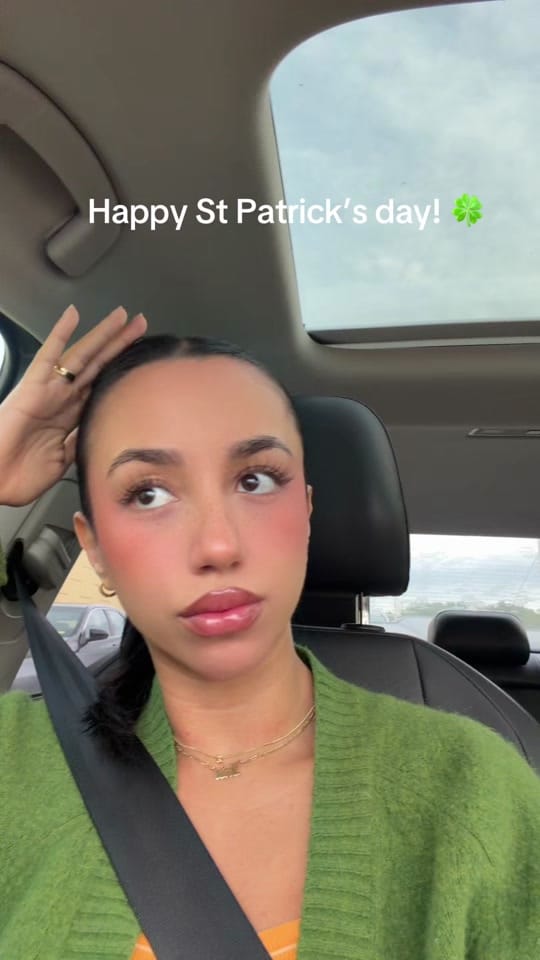Post 2 by Zaira Lissette on TikTok (video)