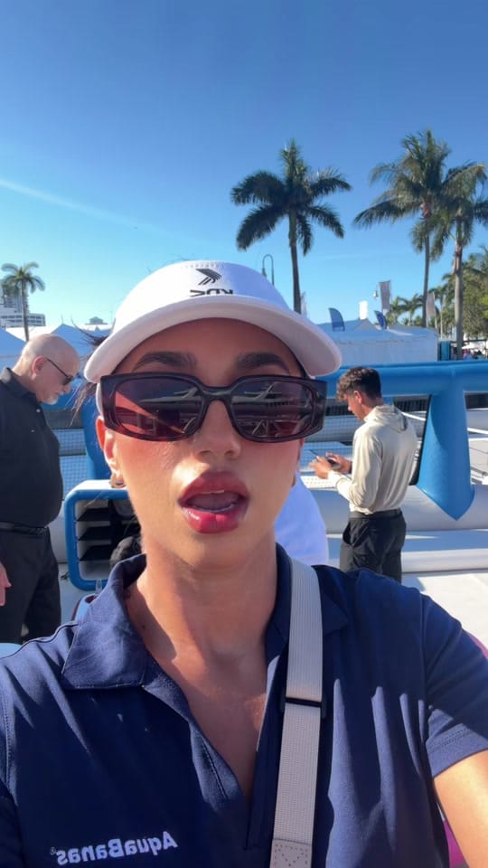 Post 1 by Zaira Lissette on TikTok (video)