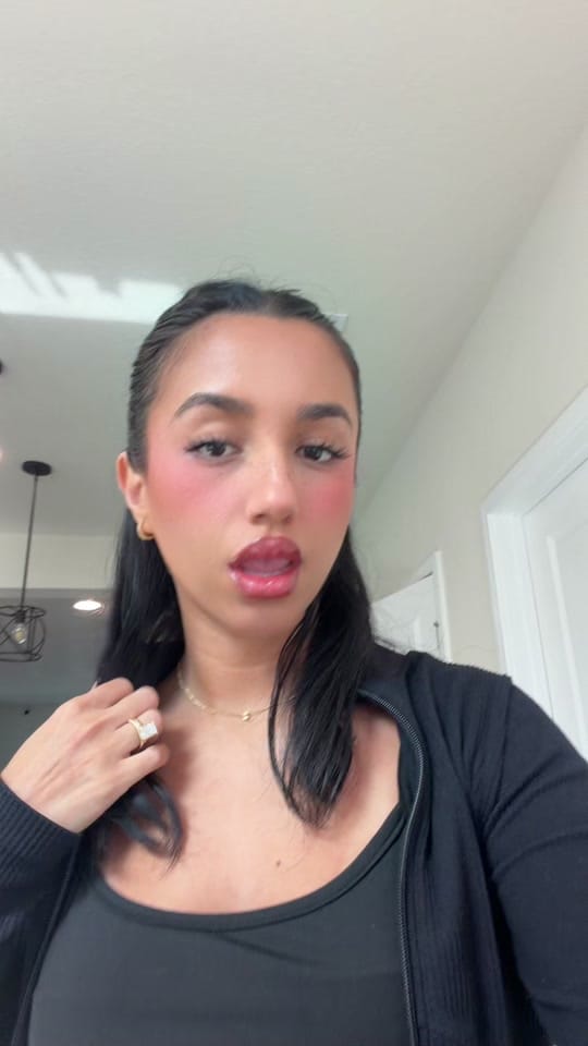 Post 9 by Zaira Lissette on TikTok (video)