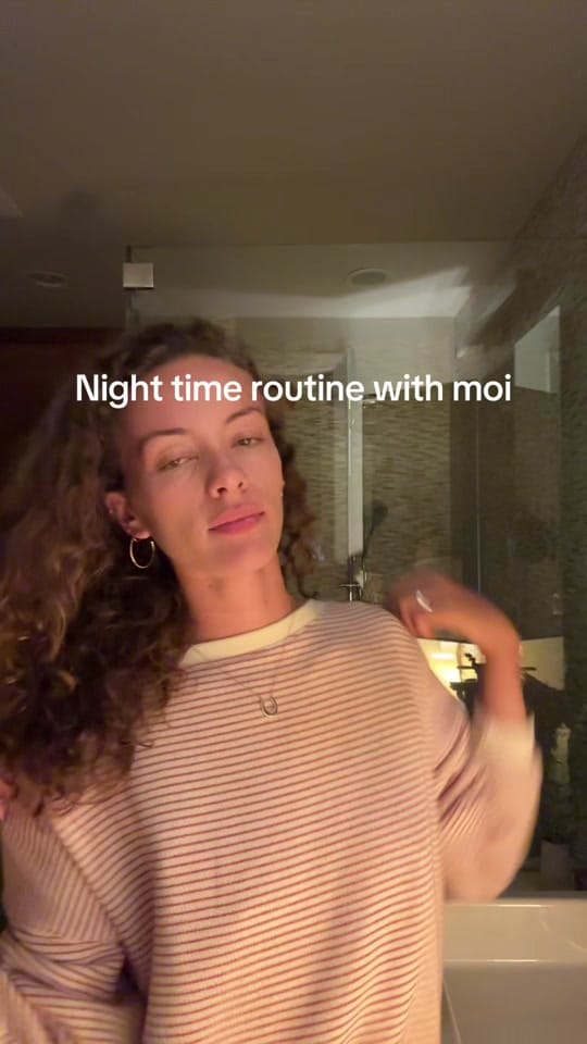 Post 7 by slinky.stars on TikTok (video)