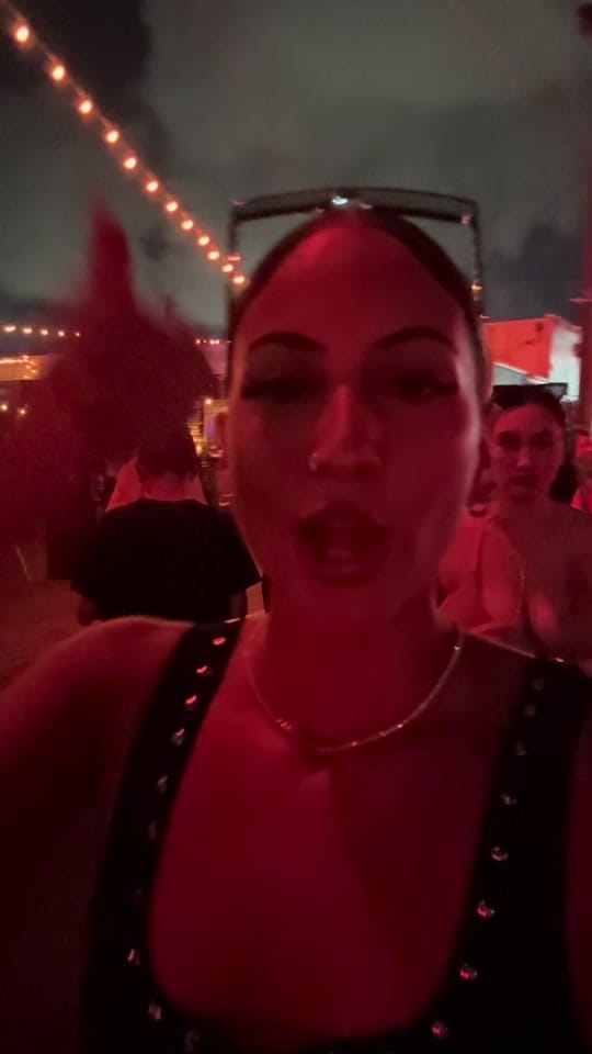 Post 1 by janelli on TikTok (video)