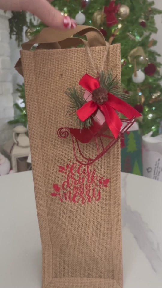 Post 4 by Ashley Lyn on TikTok (video)