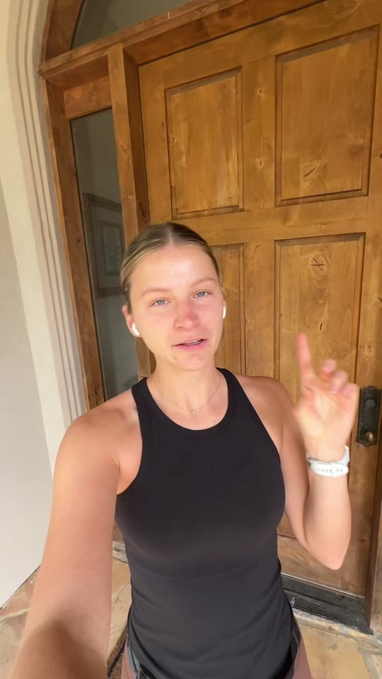 Post 1 by ellen on TikTok (video)