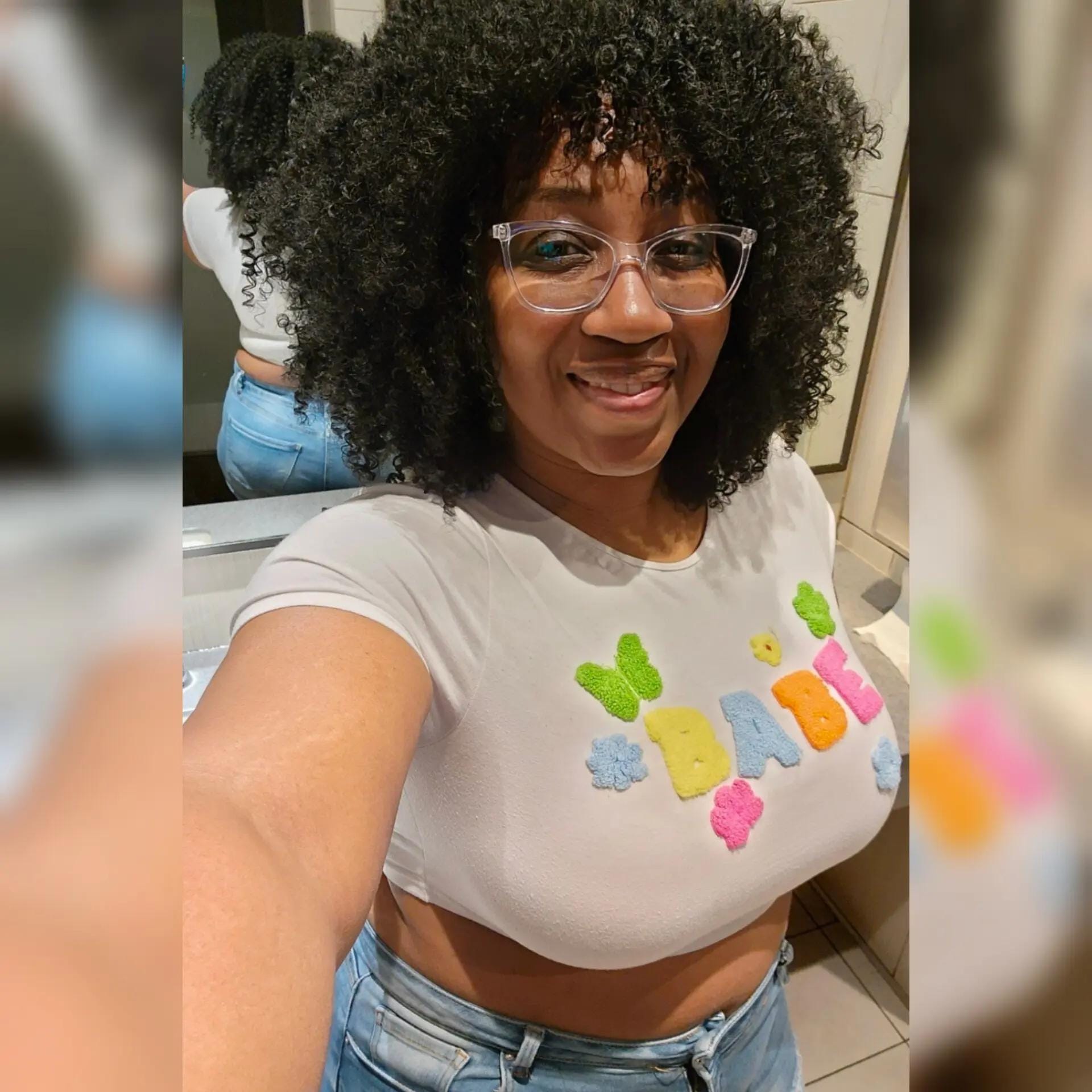 Post 1 by April on TikTok (video)