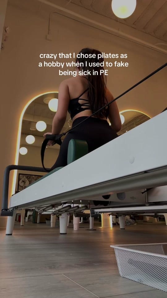 Post 9 by Sim on TikTok (video)