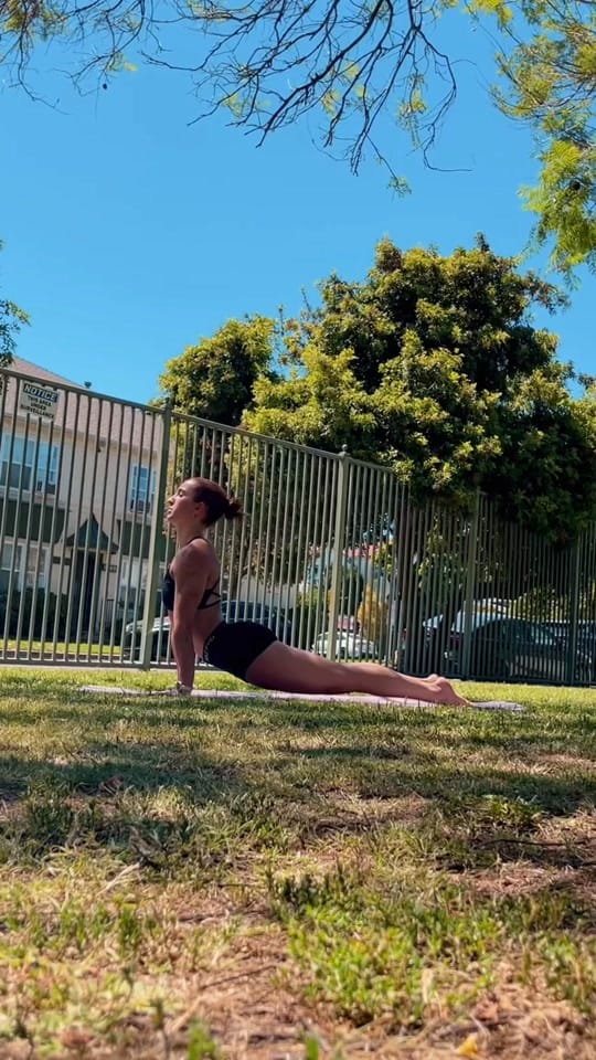 Post 3 by Léa on TikTok (video)