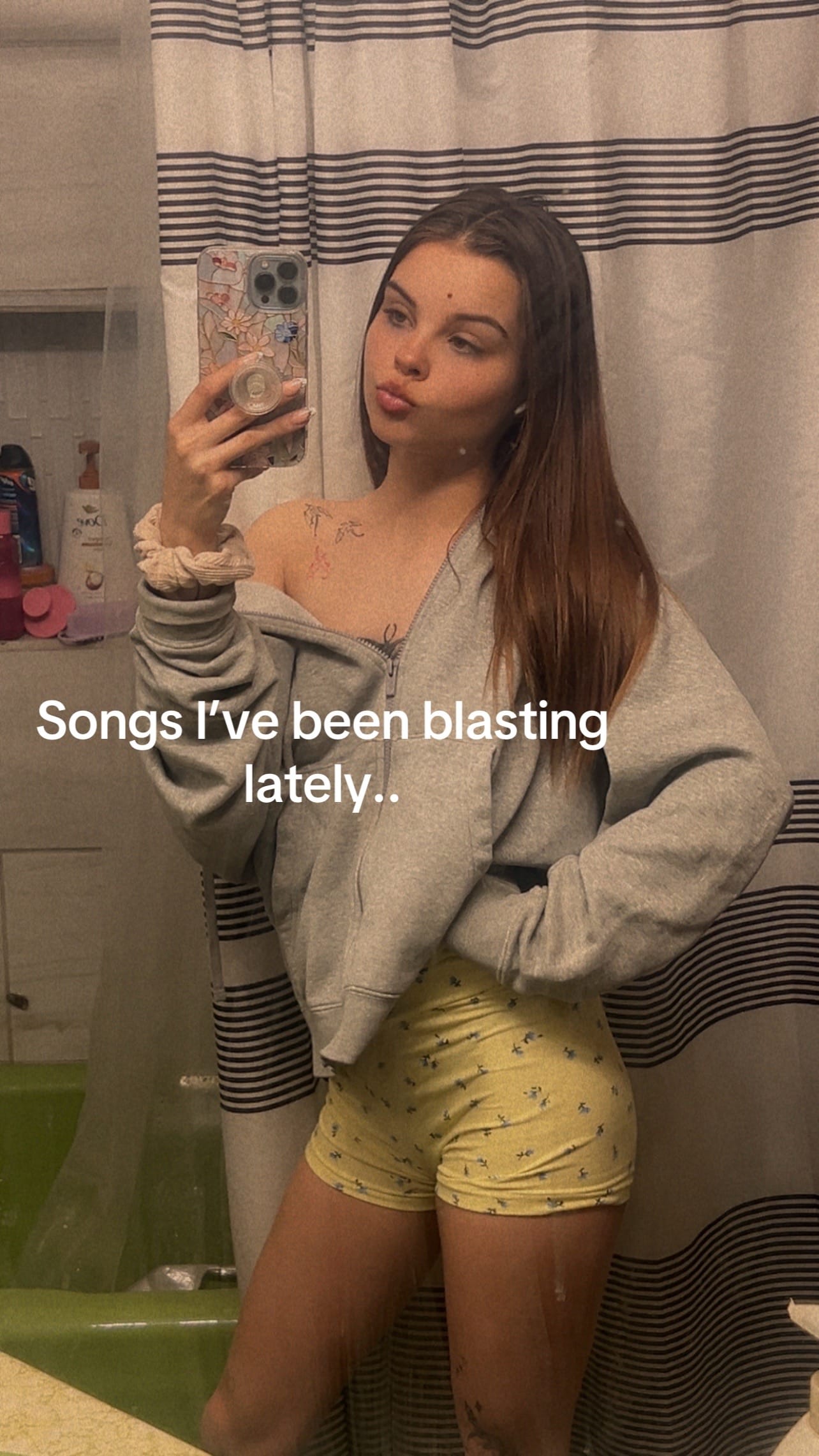 Post 2 by Layla on TikTok (video)