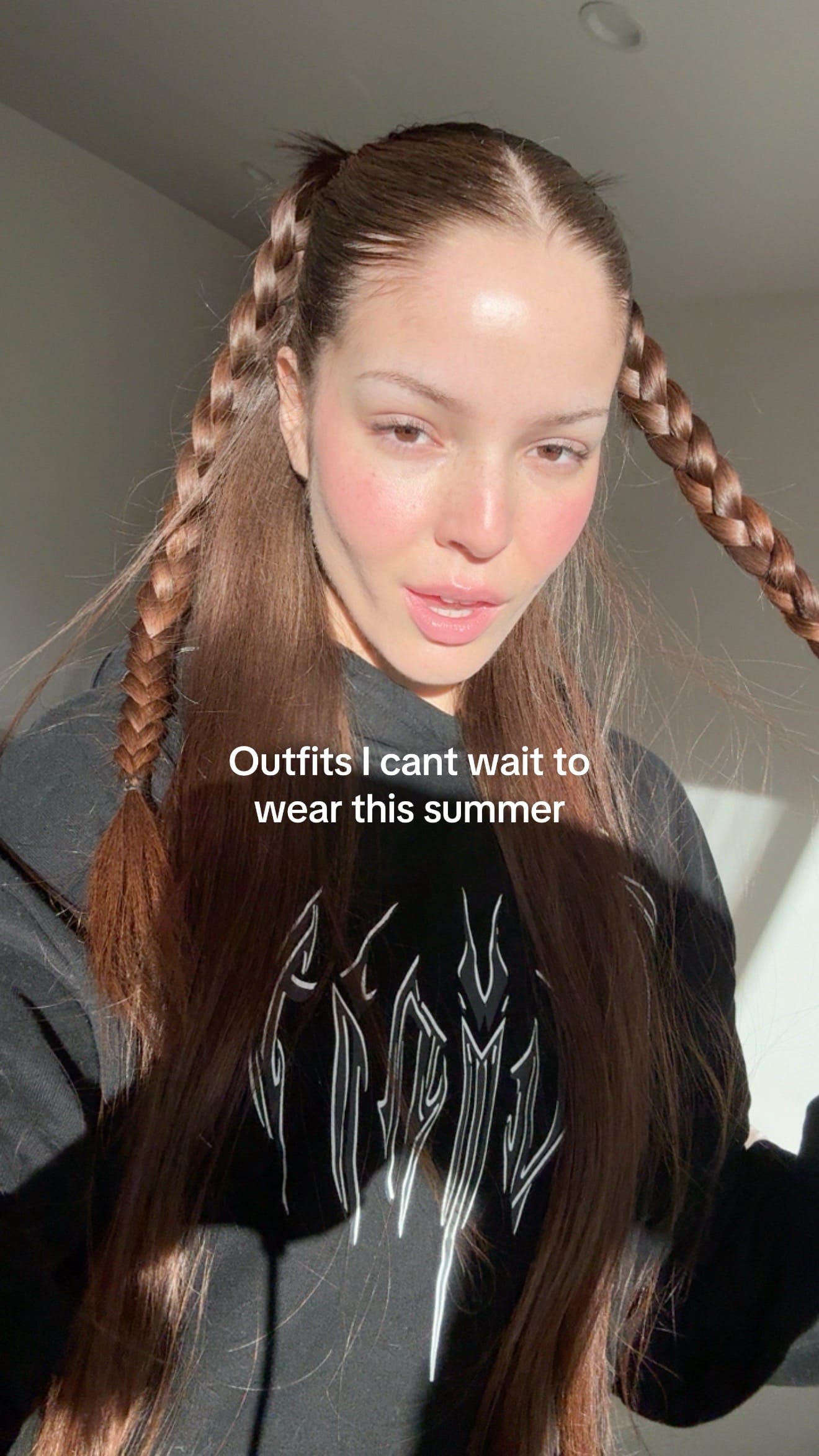 Post 2 by emi on TikTok (video)
