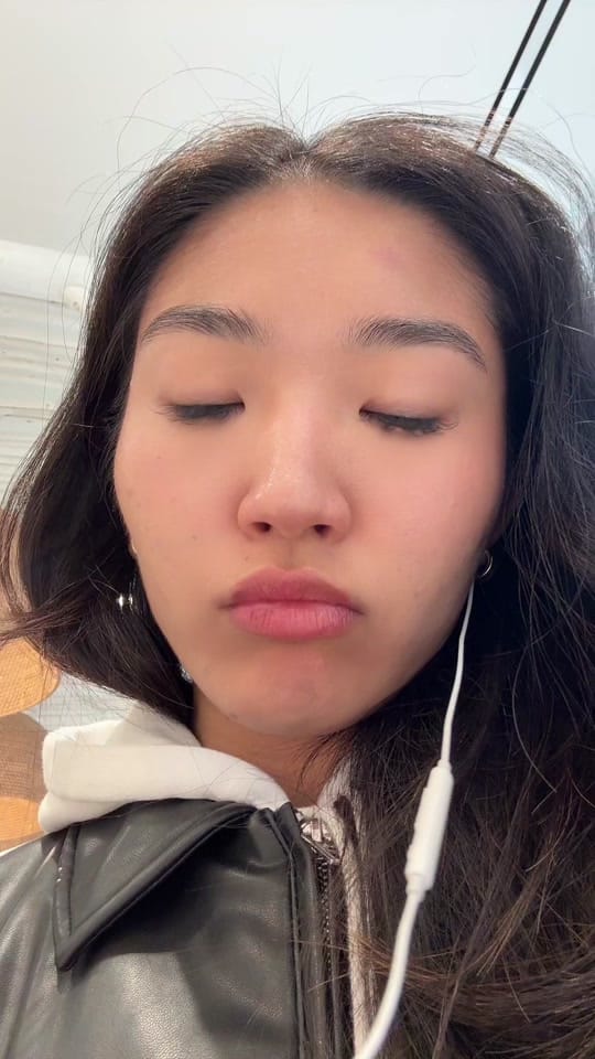 Post 2 by Elise on TikTok (video)