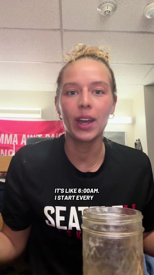 Post 1 by Dylan Mogel on TikTok (video)