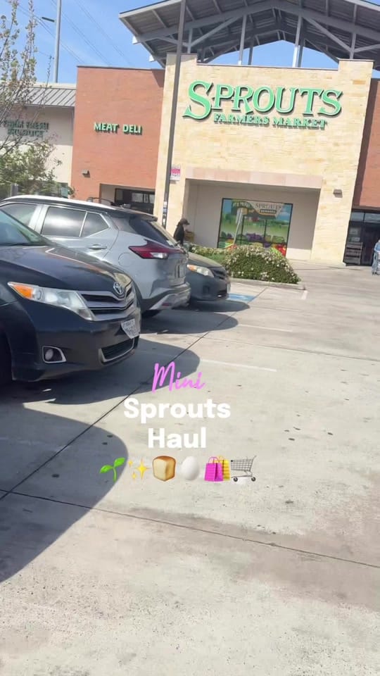 Post 3 by LesliesBlushing on TikTok (video)