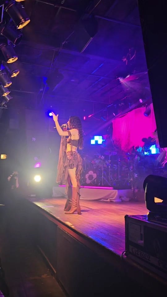 Post 1 by laura.novack on TikTok (video)