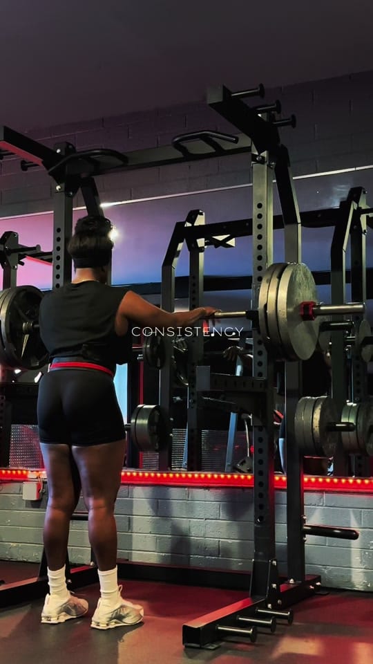 Post 2 by Physiques Gym on TikTok (video)