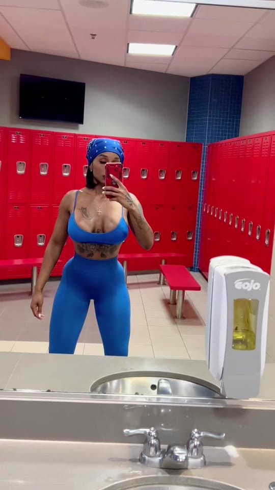 Post 7 by thefeefigure on TikTok (video)