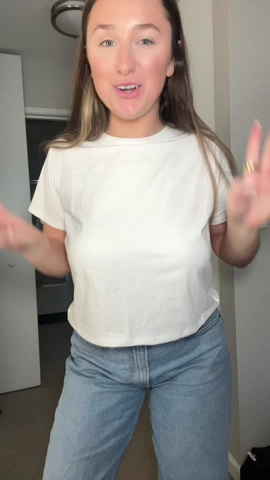 Post 6 by Gina Lenoci on TikTok (video)
