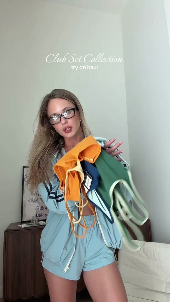 Post 1 by Yana on TikTok (video)