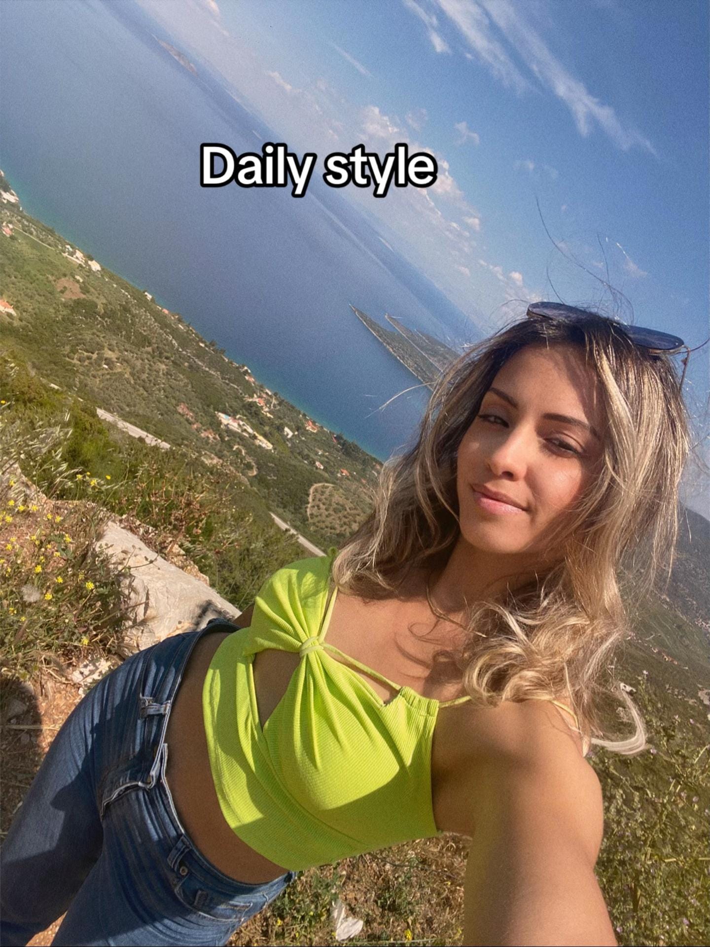 Post 8 by Georgia Xanthaki on TikTok (video)