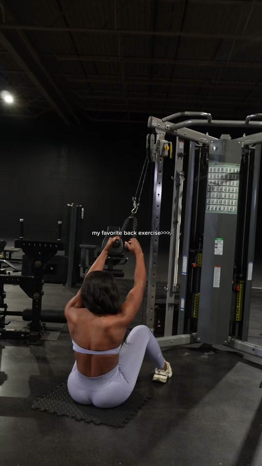 Post 4 by Chi-chi on TikTok (video)