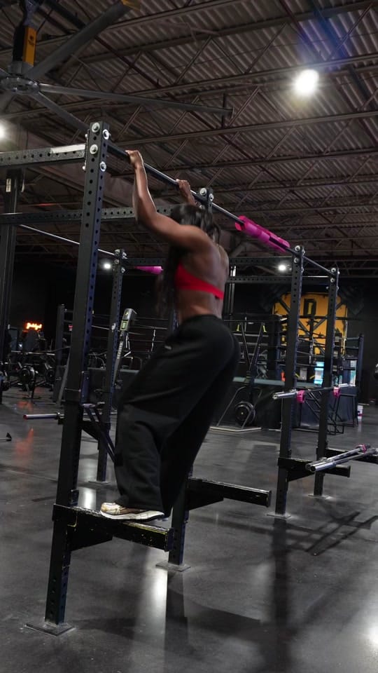 Post 1 by Chi-chi on TikTok (video)