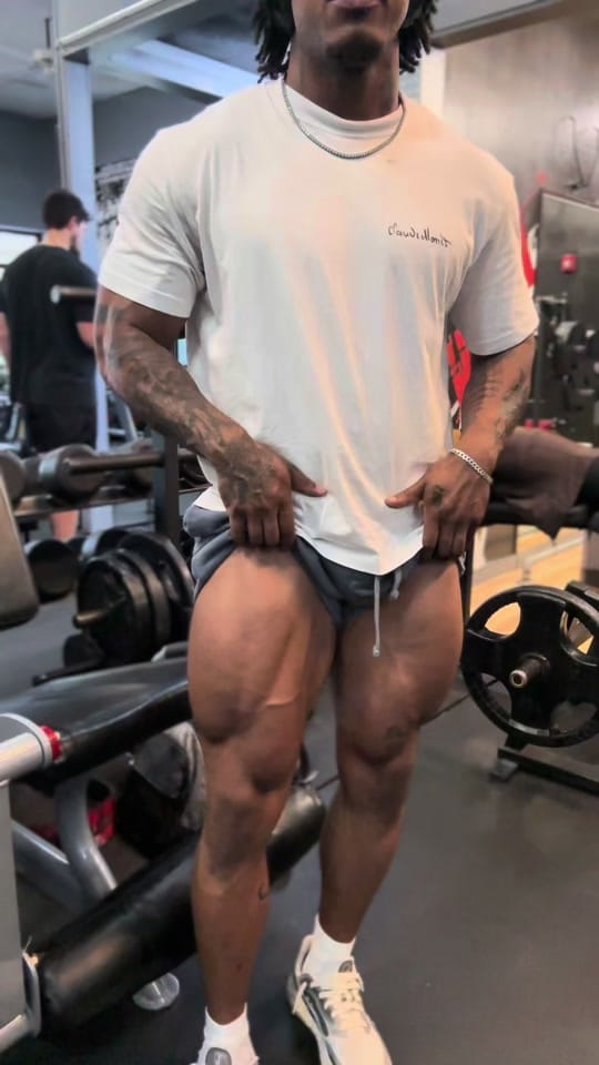 Post 5 by Supersaiyan Lee on TikTok (video)