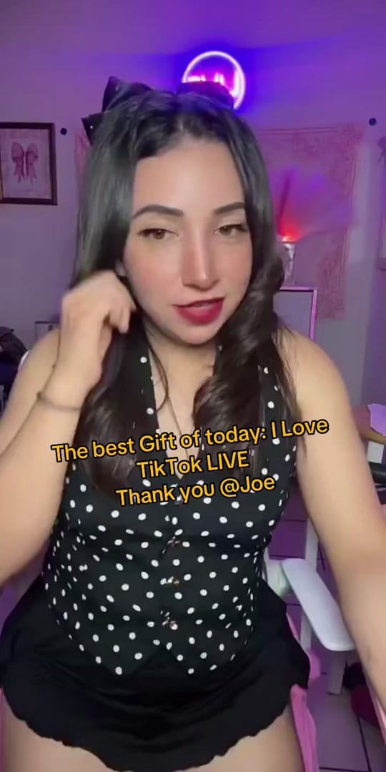 Post 2 by 🇺🇸🎀Karina Hernandez🎀 on TikTok (video)