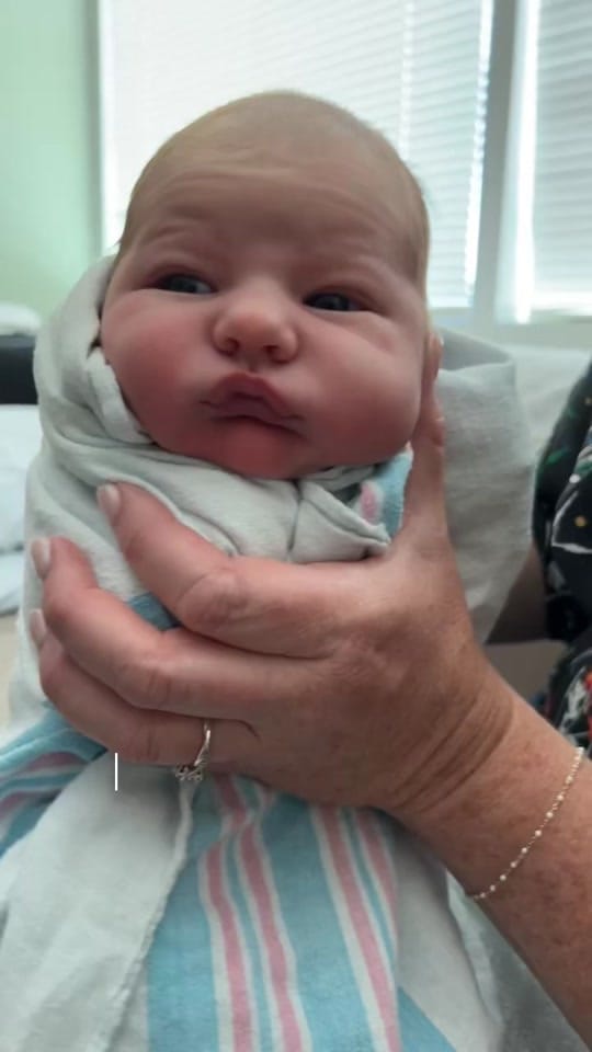 Post 9 by Avery Willoughby on TikTok (video)