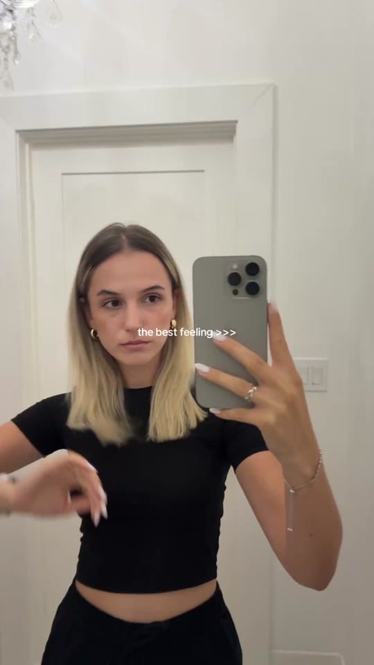 Post 8 by Oli on TikTok (video)