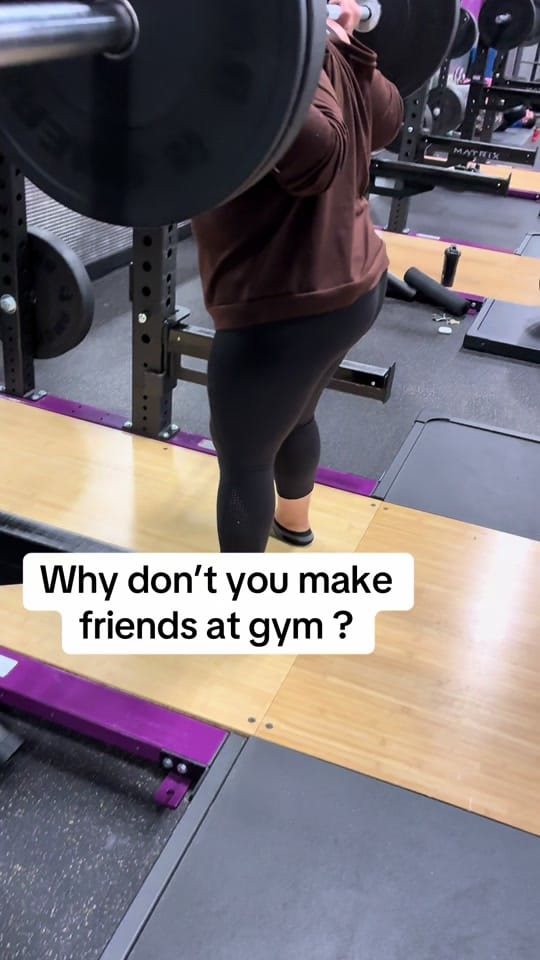 Post 3 by Mel on TikTok (video)