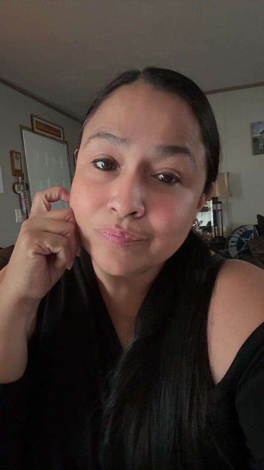 Post 4 by Mel on TikTok (video)