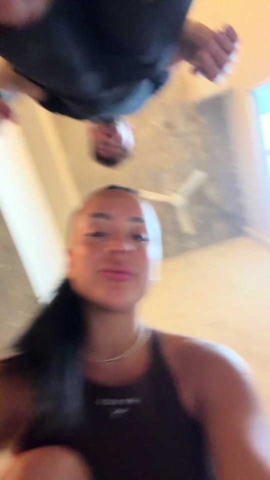 Post 3 by Pia Cevallos on TikTok (video)
