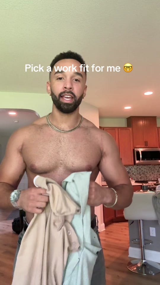 Post 6 by bartiseb on TikTok (video)