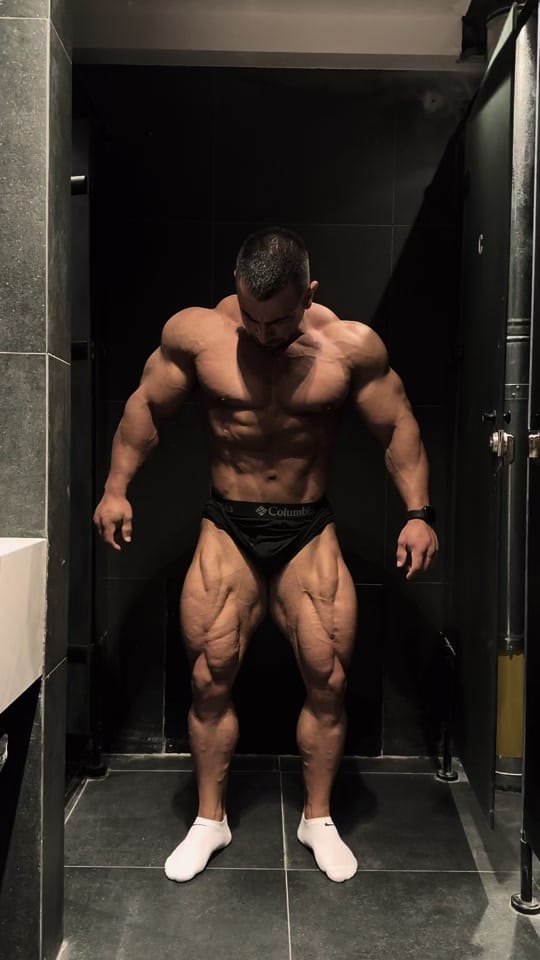 Post 5 by Omar Ghafari on TikTok (video)