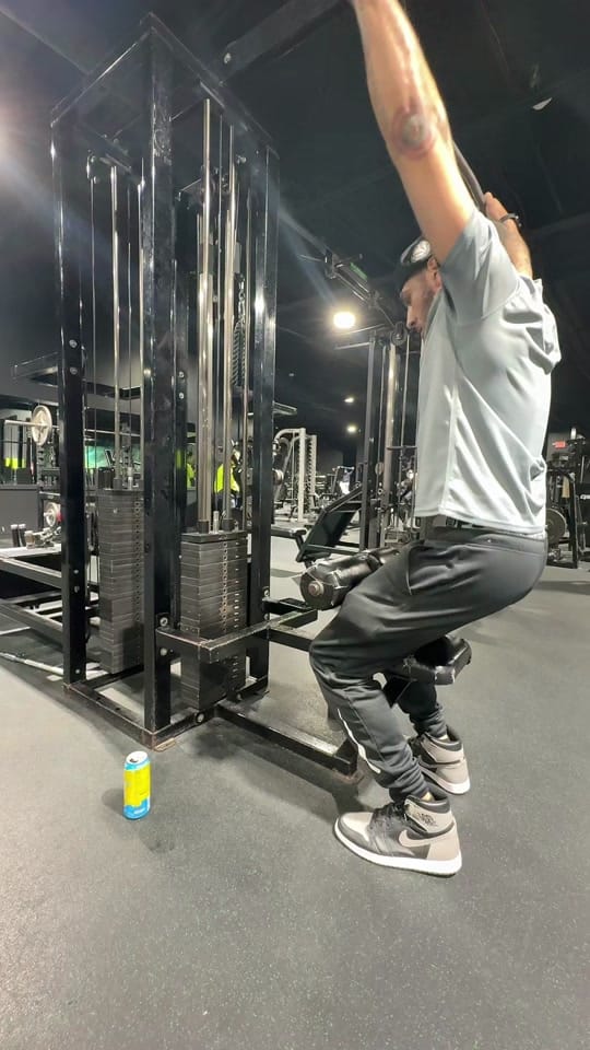 Post 8 by Mr.newyork on TikTok (video)