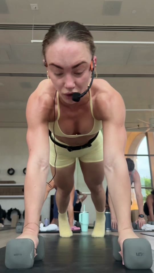 Post 5 by FRANCESCA on TikTok (video)