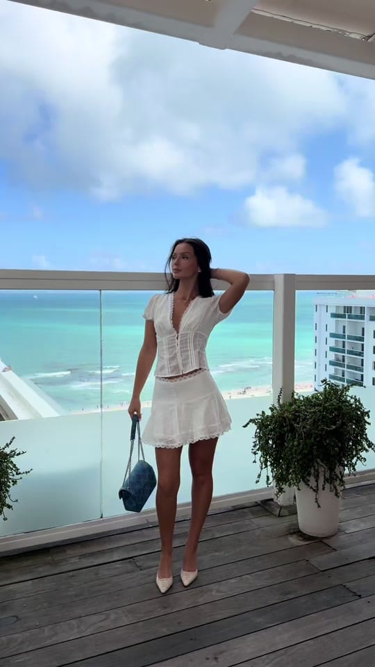 Post 5 by Serena on TikTok (video)
