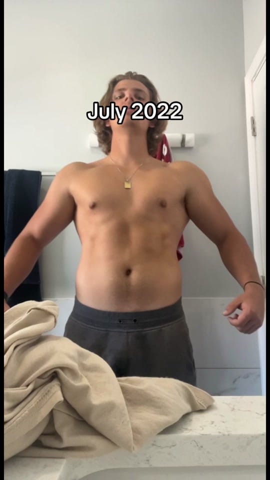 Post 2 by Tomaszmas.fit on TikTok (video)