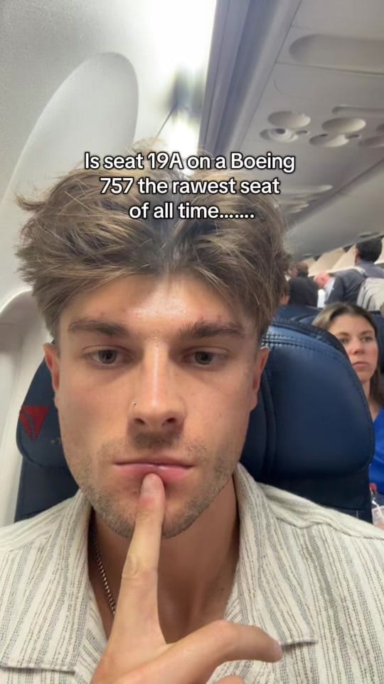 Post 8 by clink on TikTok (video)