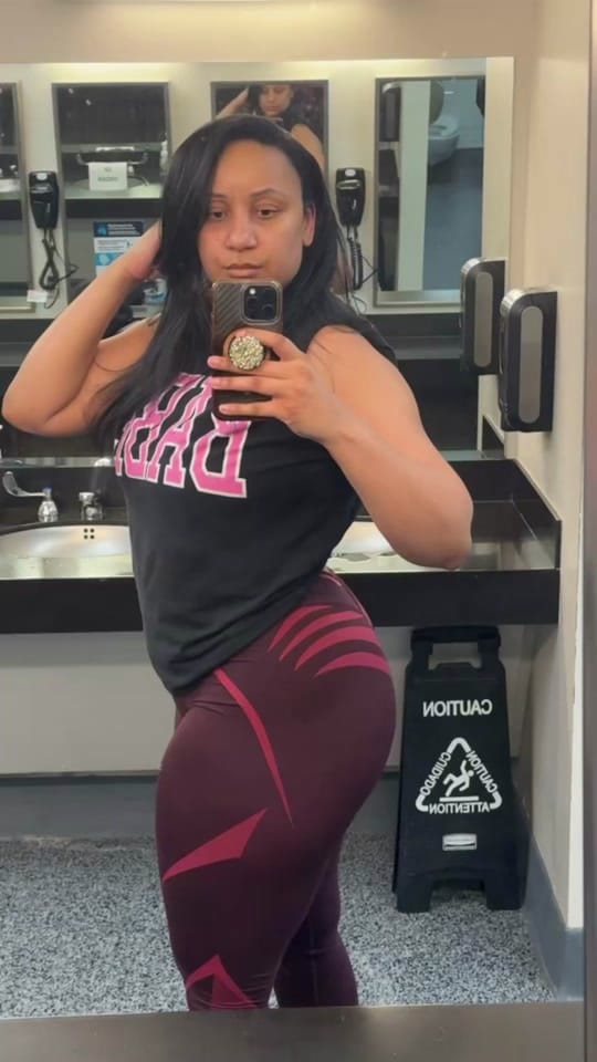 Post 6 by Dri on TikTok (video)