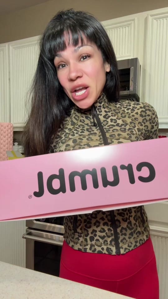 Post 1 by Mellie Tammaro on TikTok (video)