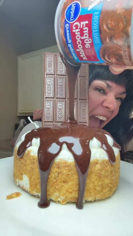 Post 9 by Mellie Tammaro on TikTok (video)