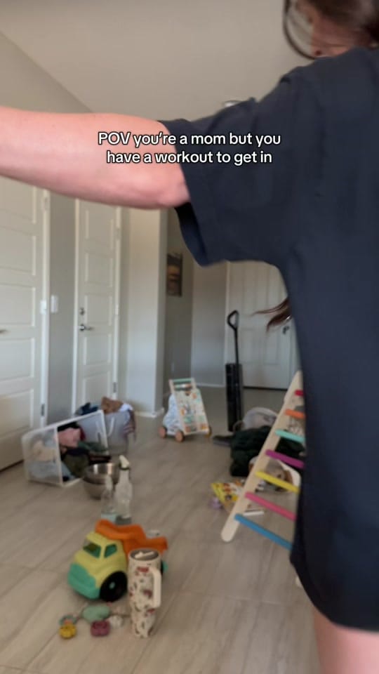 Post 9 by Taylor / Mom Fitness on TikTok (video)