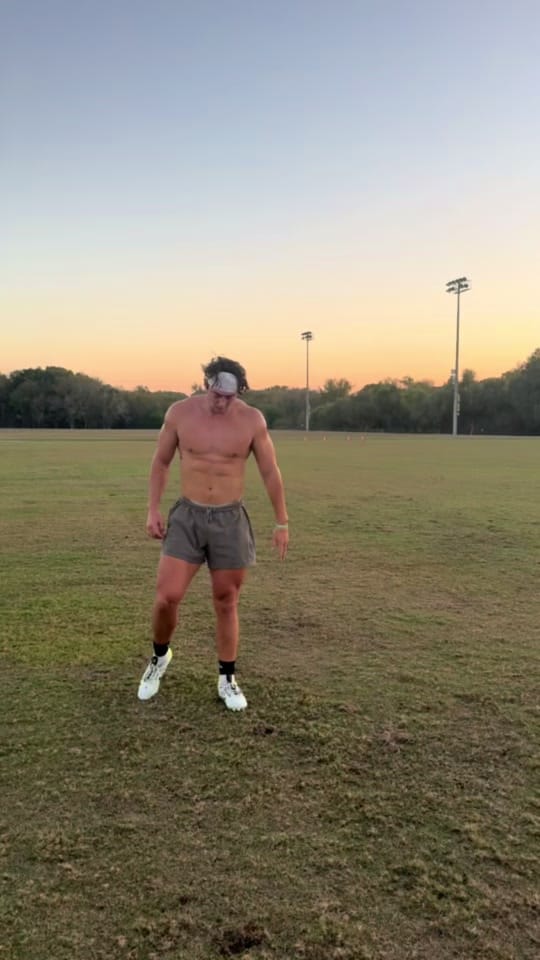 Post 4 by elijah.sohn on TikTok (video)