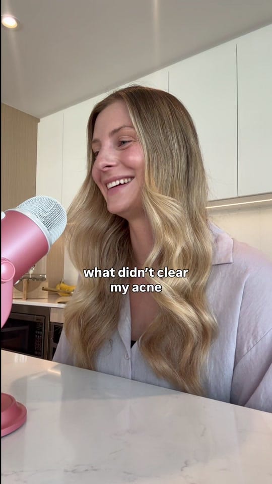 Post 1 by Sisley | The Acne Nutritionist on TikTok (video)