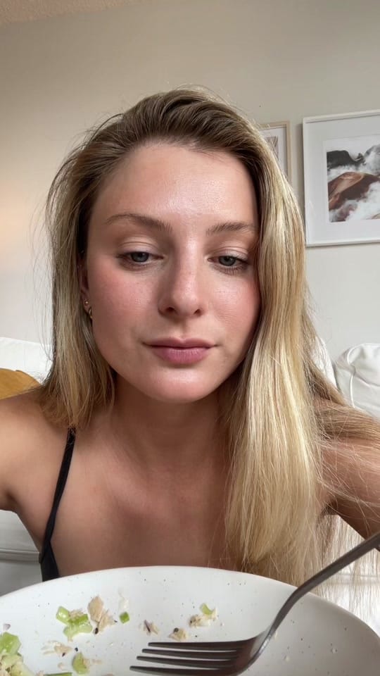 Post 9 by Sisley | The Acne Nutritionist on TikTok (video)