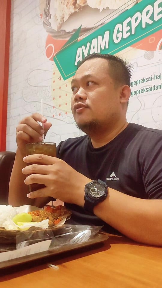 Post 6 by Nusa Anshori on TikTok (video)