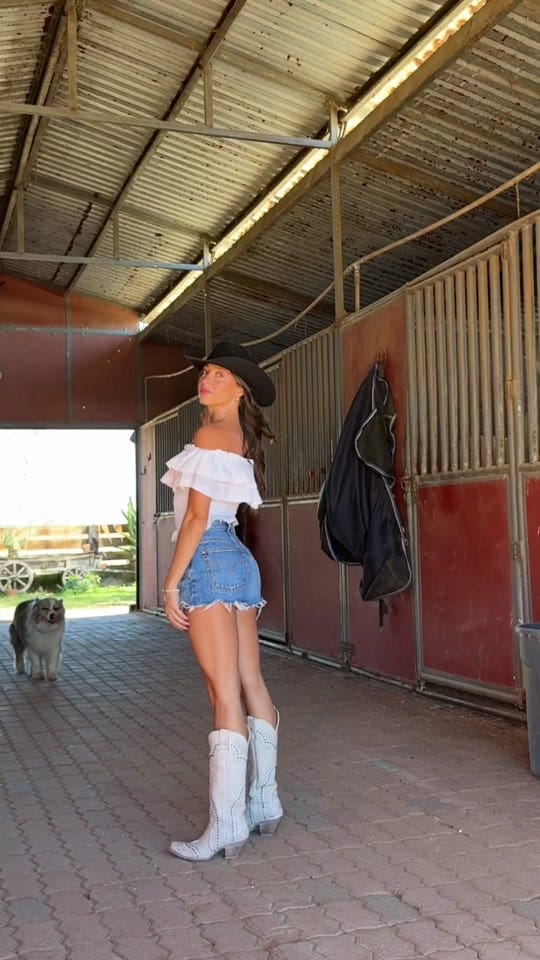 Post 8 by kylie on TikTok (video)